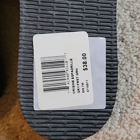 Brand new with box havaianas - Picture 5 of 6